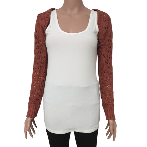 525 America Pointelle Shrug Small - Picture 2 of 16